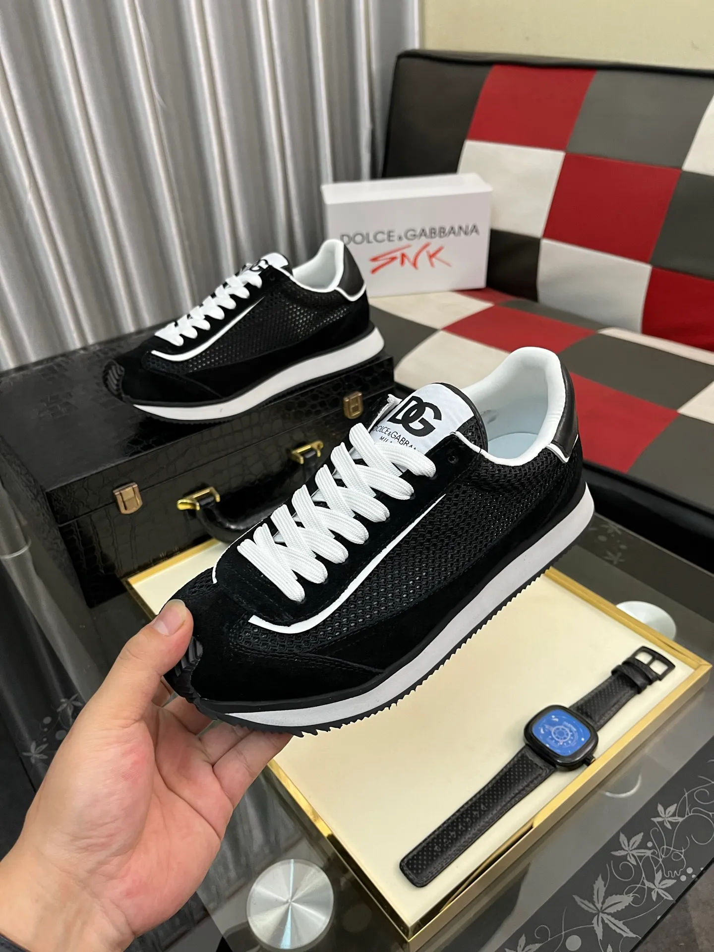 Men's Men's Shoes💰458⌚️⌚️••Dolce&Gabbana••DG✔️High-end men's sports and casual shoes. Original goods from top counters. Original imported cowhide, multi-material splicing design ➕Imported cowhide lining, cowhide feet ➕Original TPR elastic outsole. Size: 36-46
